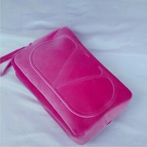NWOT Valentino Beauty Soft Pouch Bag